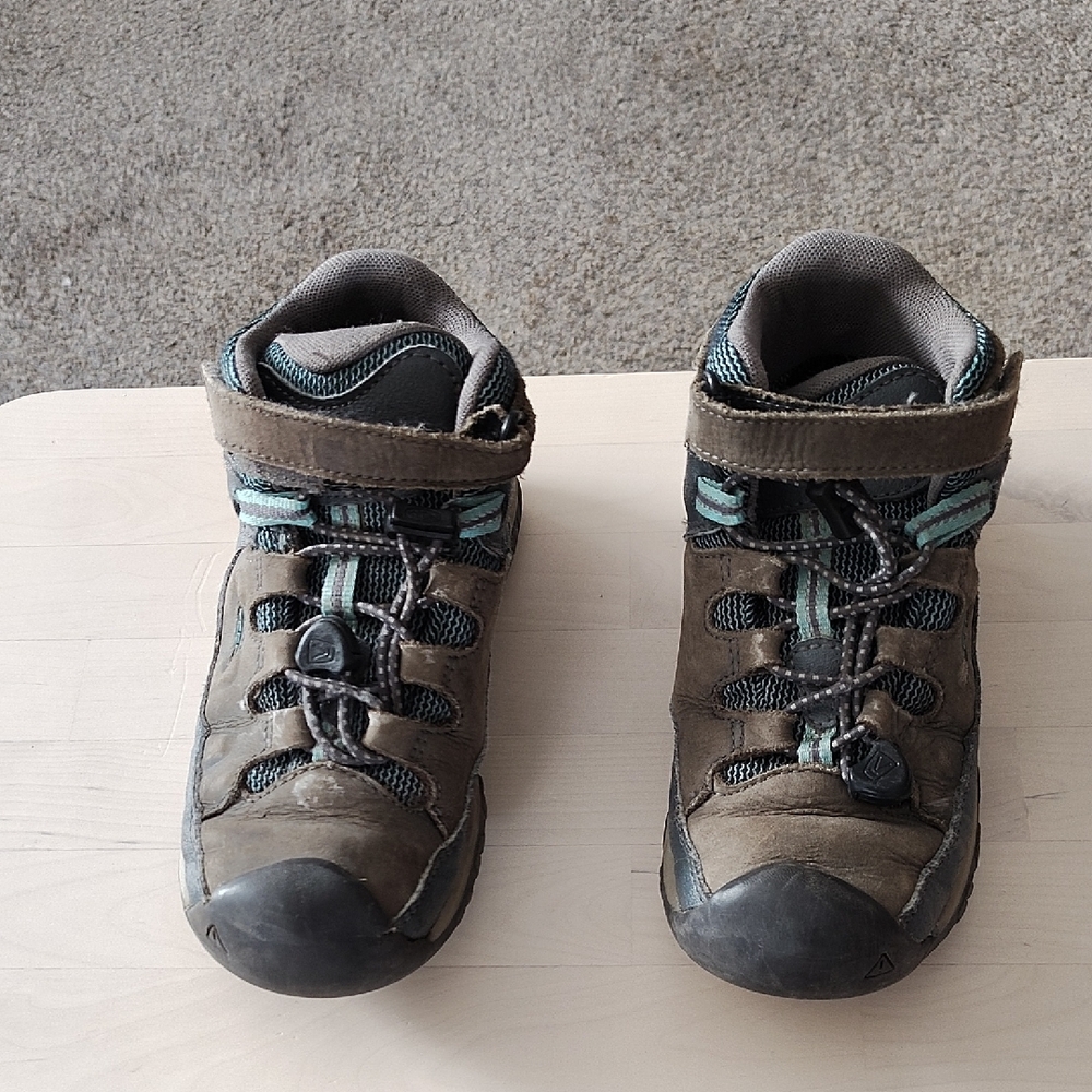 Keen Kids Sneakers - Brown and Black